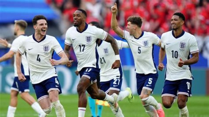 Justin Fashanu inducted posthumously in British Football Hall of Fame!