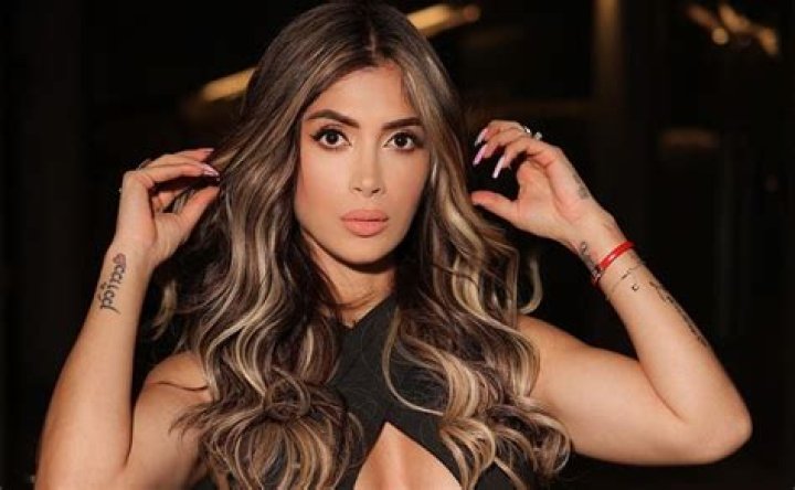 Kimberly Flores