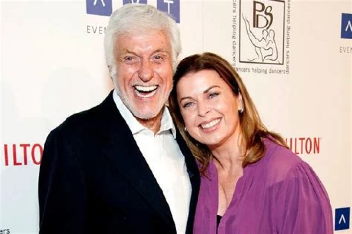 The Untold Truth We Know About Charlie Gibson's Wife, Arlene Gibson |